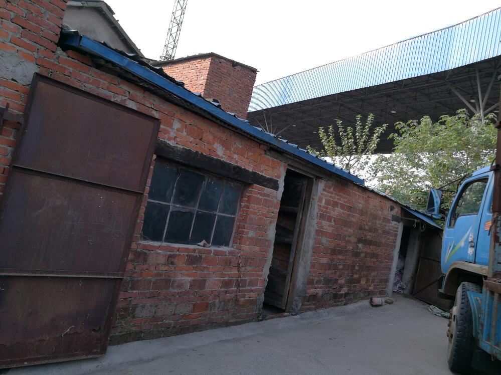 ������***��˾���е�λ�ڰ����Ж|վ�|؛����(n��i)���ݡ�������Cе�O(sh��)�估܇�v�Ј��rֵ�u��